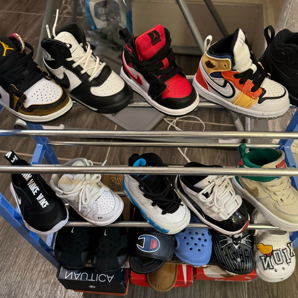 4C Nike & Jordan